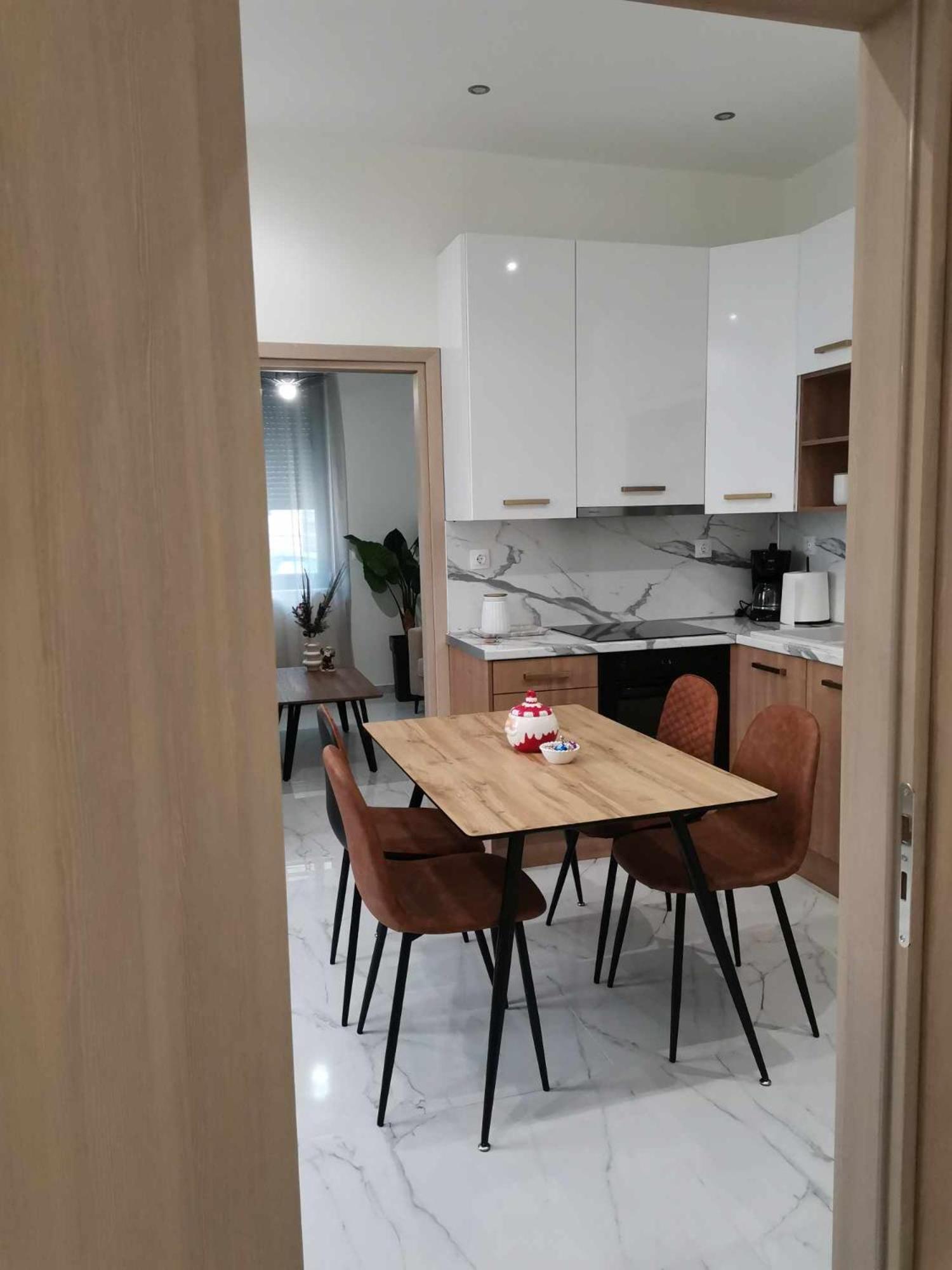 Modh Centre - Entire Patras